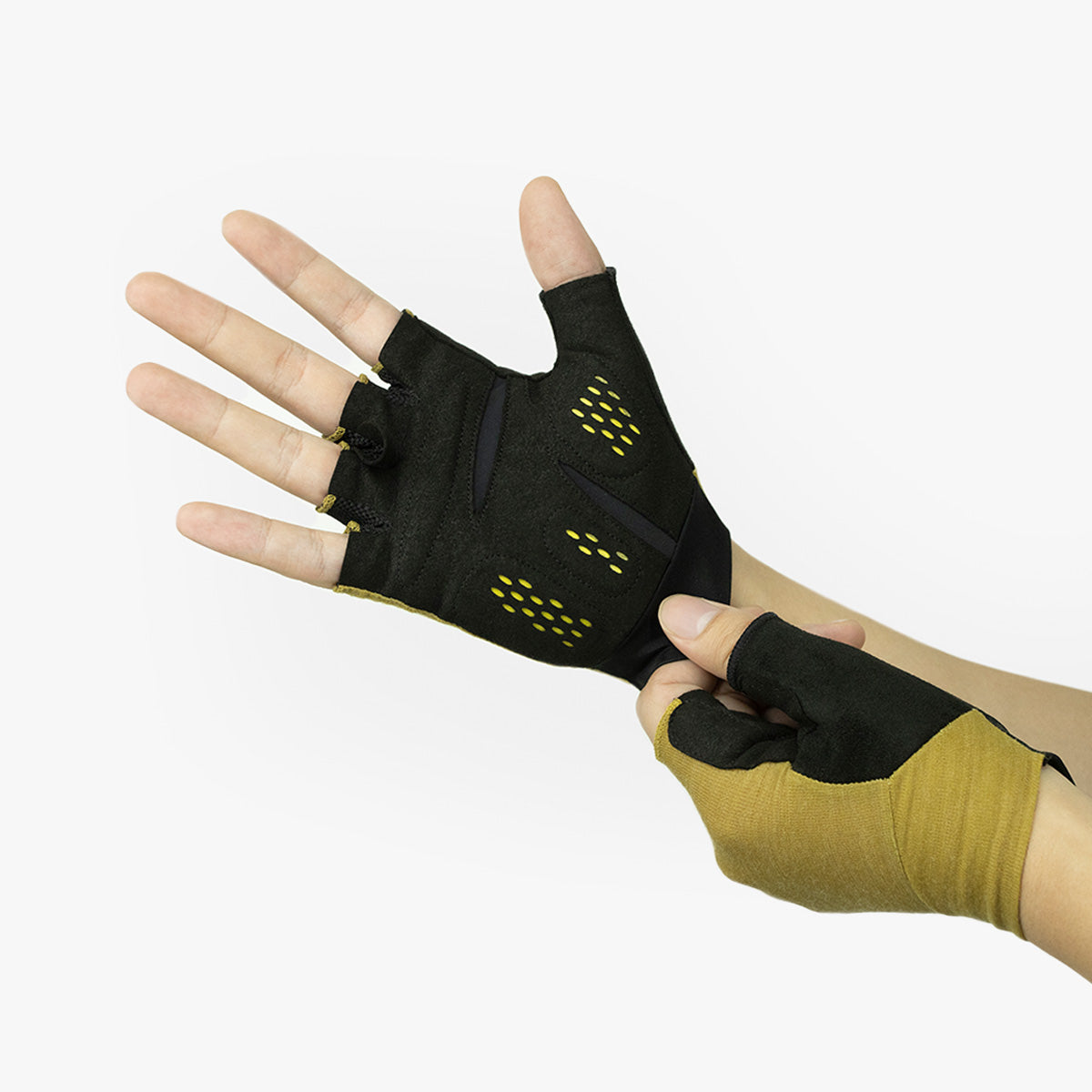 Escape Merino Mitts - Dijon
