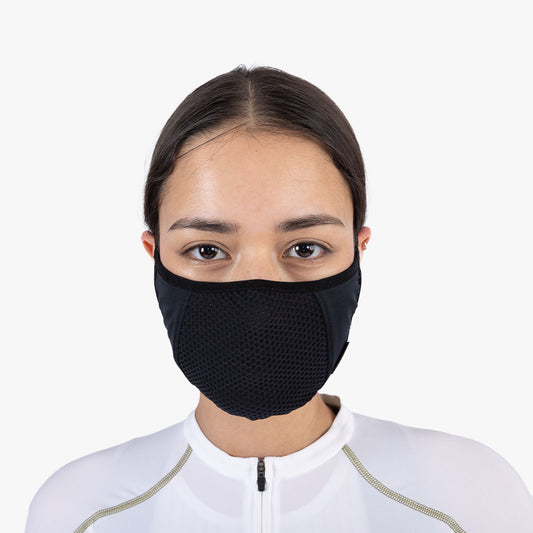 O2 UV Face Mask - Black — alternate view