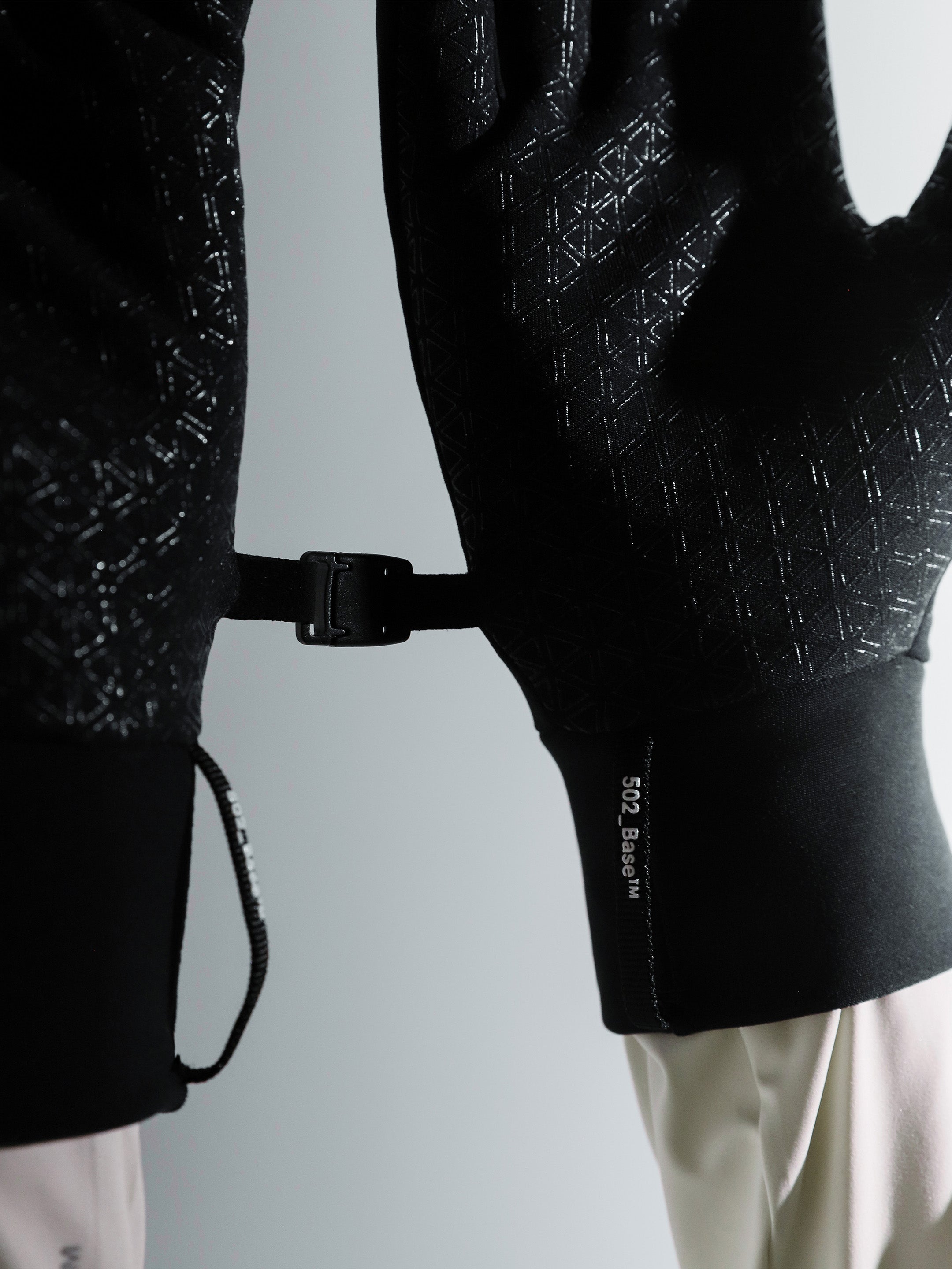 Base Reflective Thermal Gloves - Black