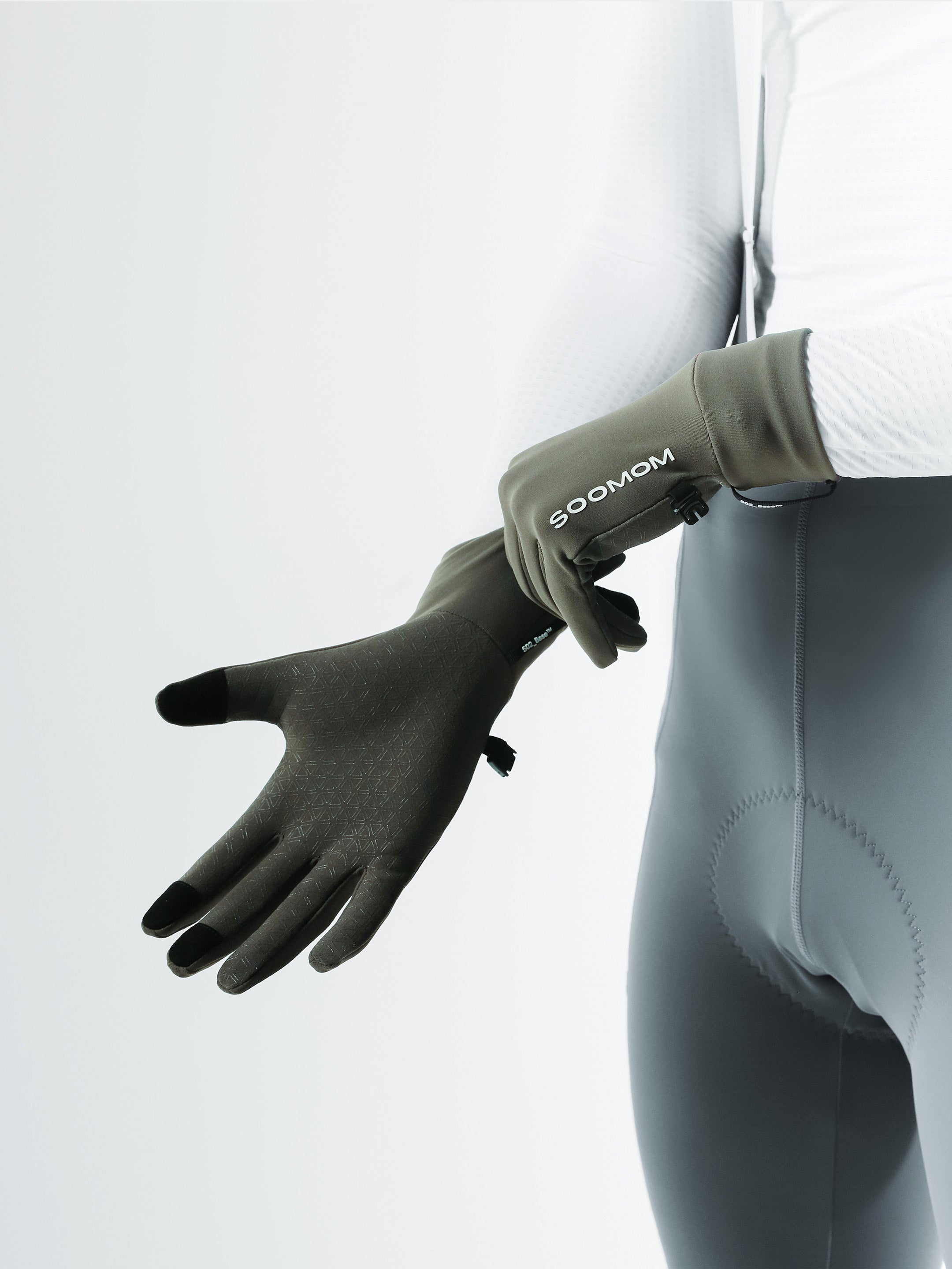 Base Reflective Thermal Gloves - Dark Truffle