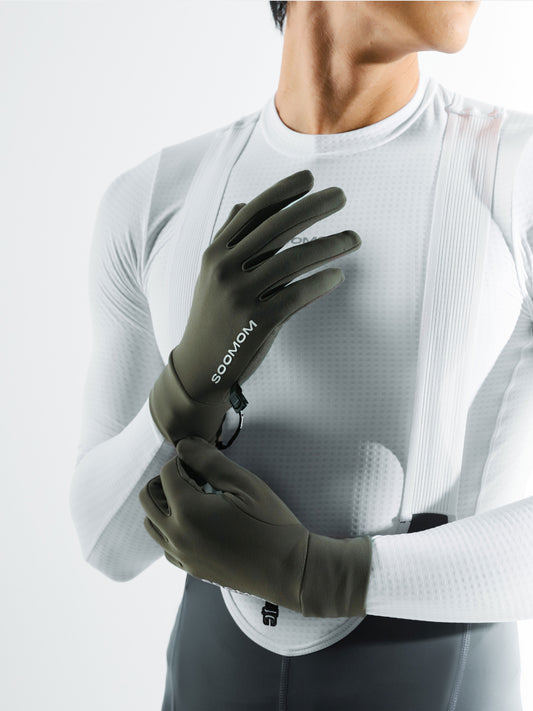 Base Reflective Thermal Gloves - Dark Truffle — alternate view
