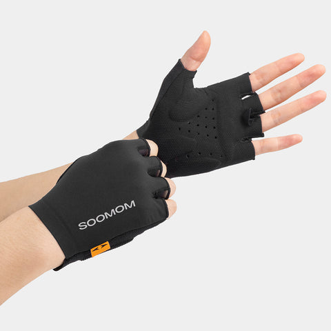 Ultra Mitt - Black SOOMOM | Cycling Apparel