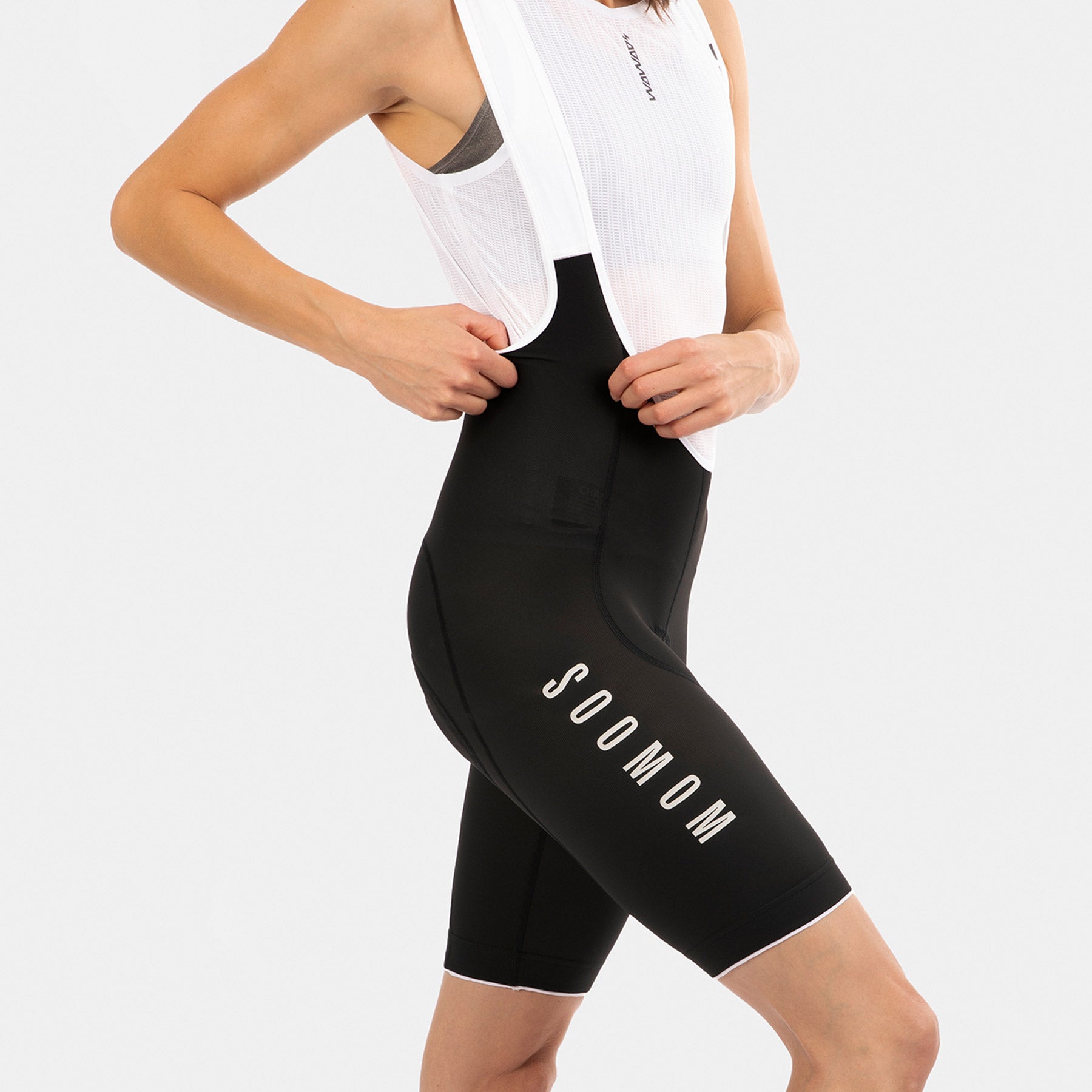 Women's Base Lightweight Bib Short - Black